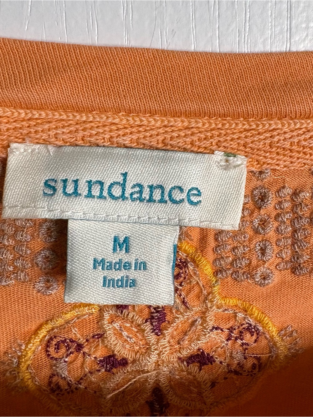 Sundance Sz M Paisley Embroidered Cotton Knit T-Shirt Short Sleeve Boho Festival - Picture 5 of 9
